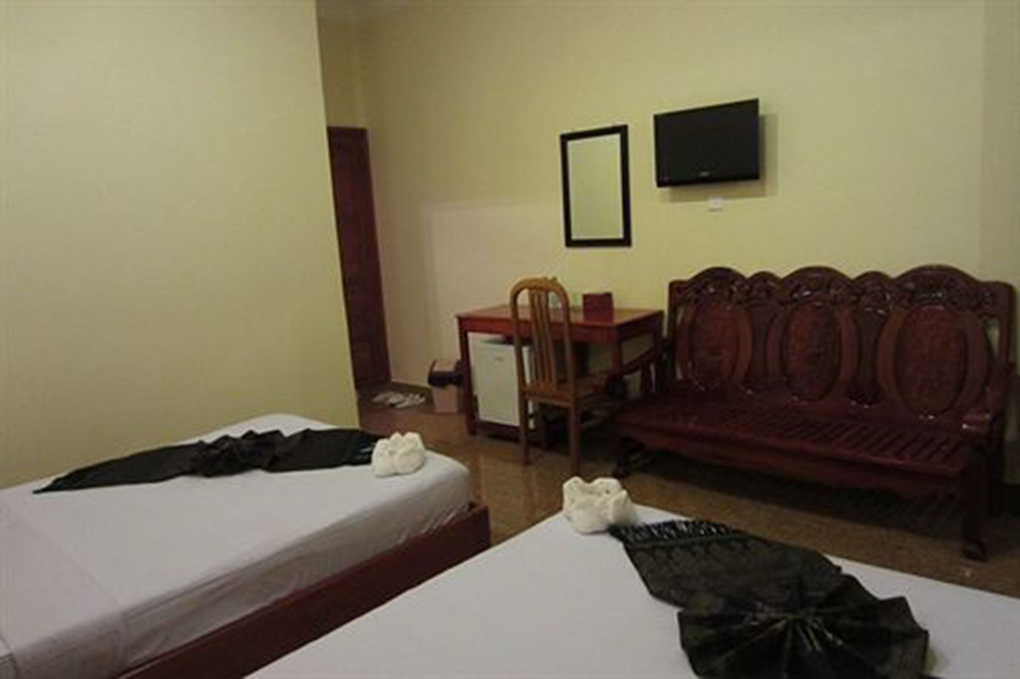 סיהאנוקוויל Makara Bungalows מראה חיצוני תמונה
